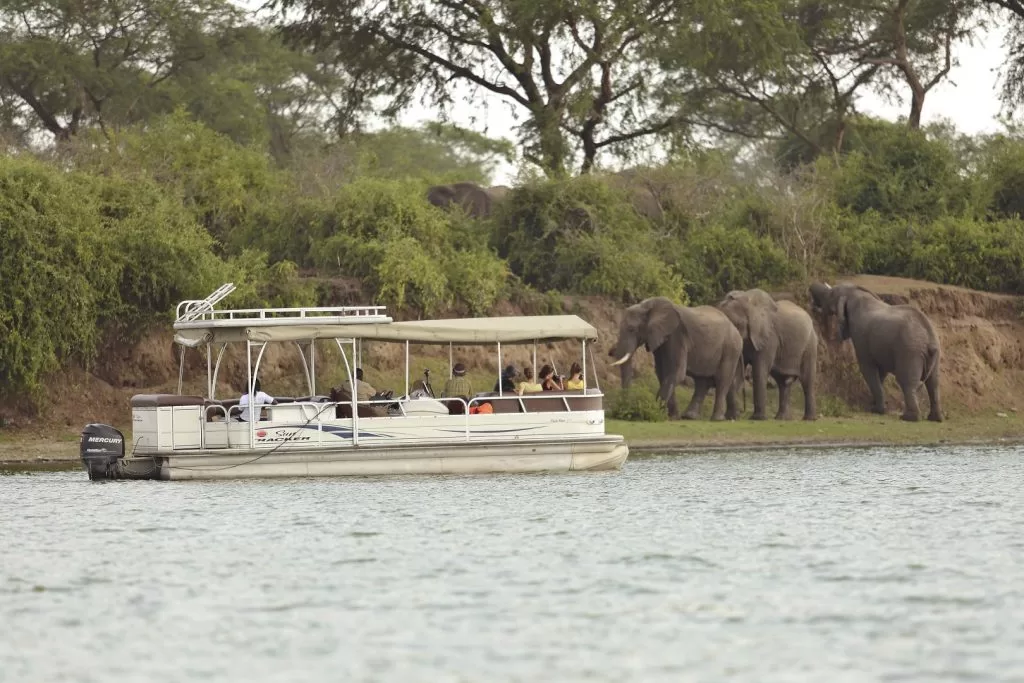 boat-ride-safaris-kazinga-channel-queen-elizabeth-national-park-uganda